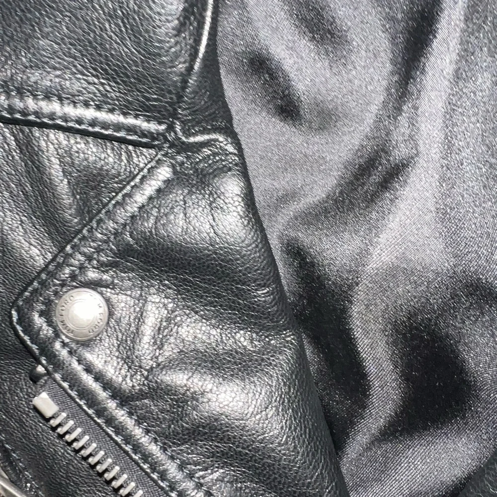 TOM FORD Glossy Plongé Leather Biker Jacket - Picture 8 of 9